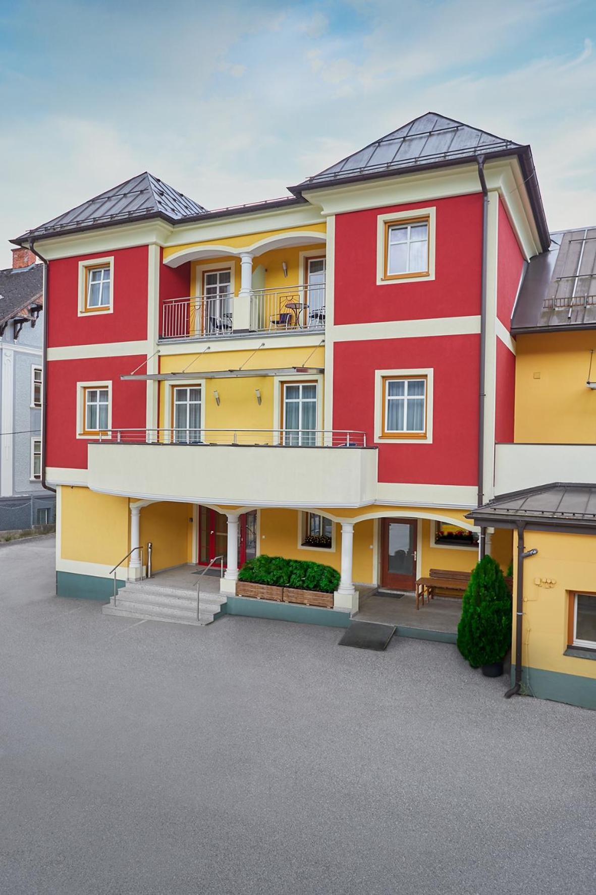 Hotel Gasthof Stenitzer Haus im Ennstal Exteriör bild