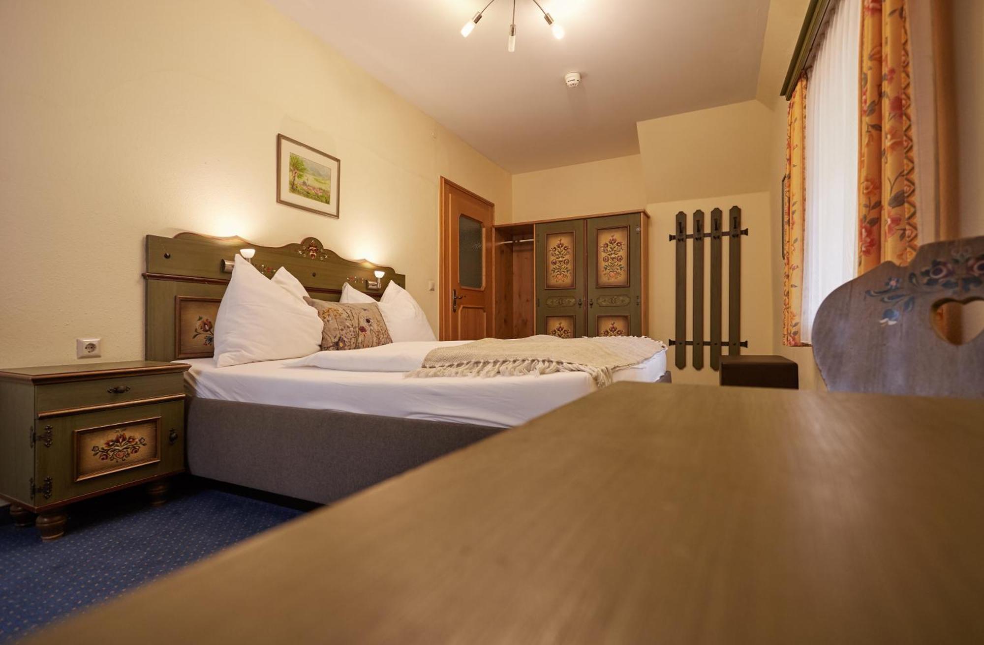 Hotel Gasthof Stenitzer Haus im Ennstal Exteriör bild